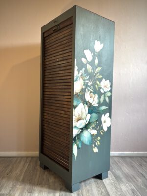 'Magnolia Secret' - Groen/ houtkleurige archiefkast met bloemen B46xD36xH114,5 - Afbeelding 7