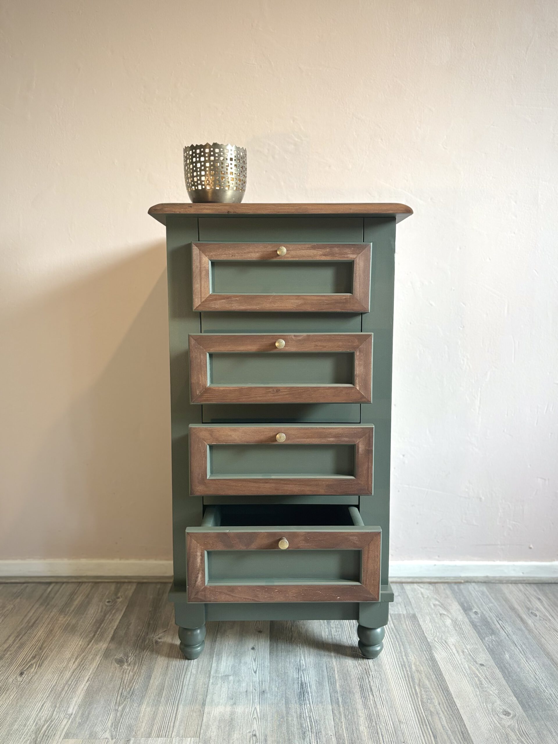 'Dusky Willow' - Groen/ houtkleurig charmant ladekastje B40xD35,5xH76 cm - Afbeelding 3