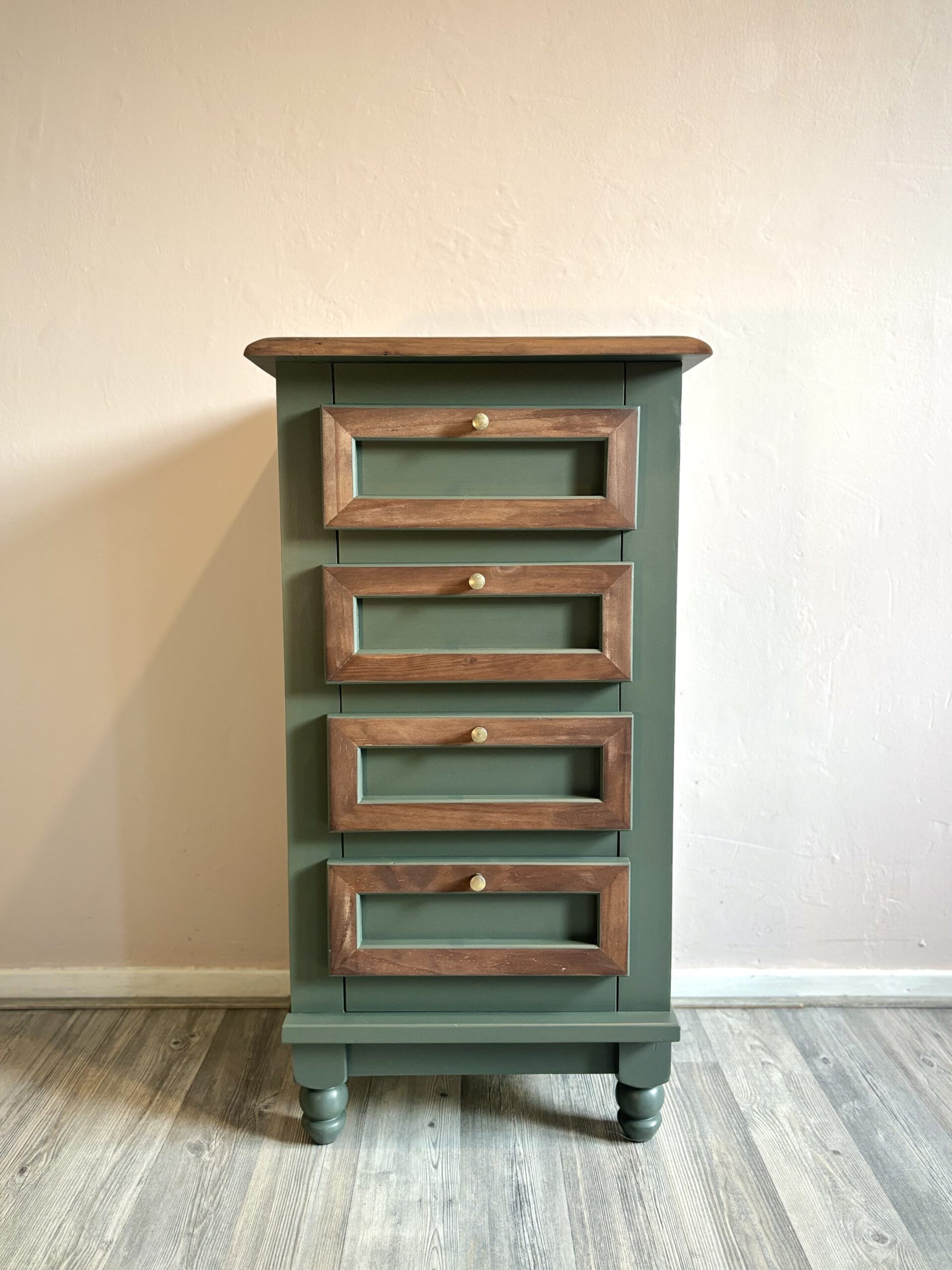 'Dusky Willow' - Groen/ houtkleurig charmant ladekastje B40xD35,5xH76 cm - Afbeelding 10